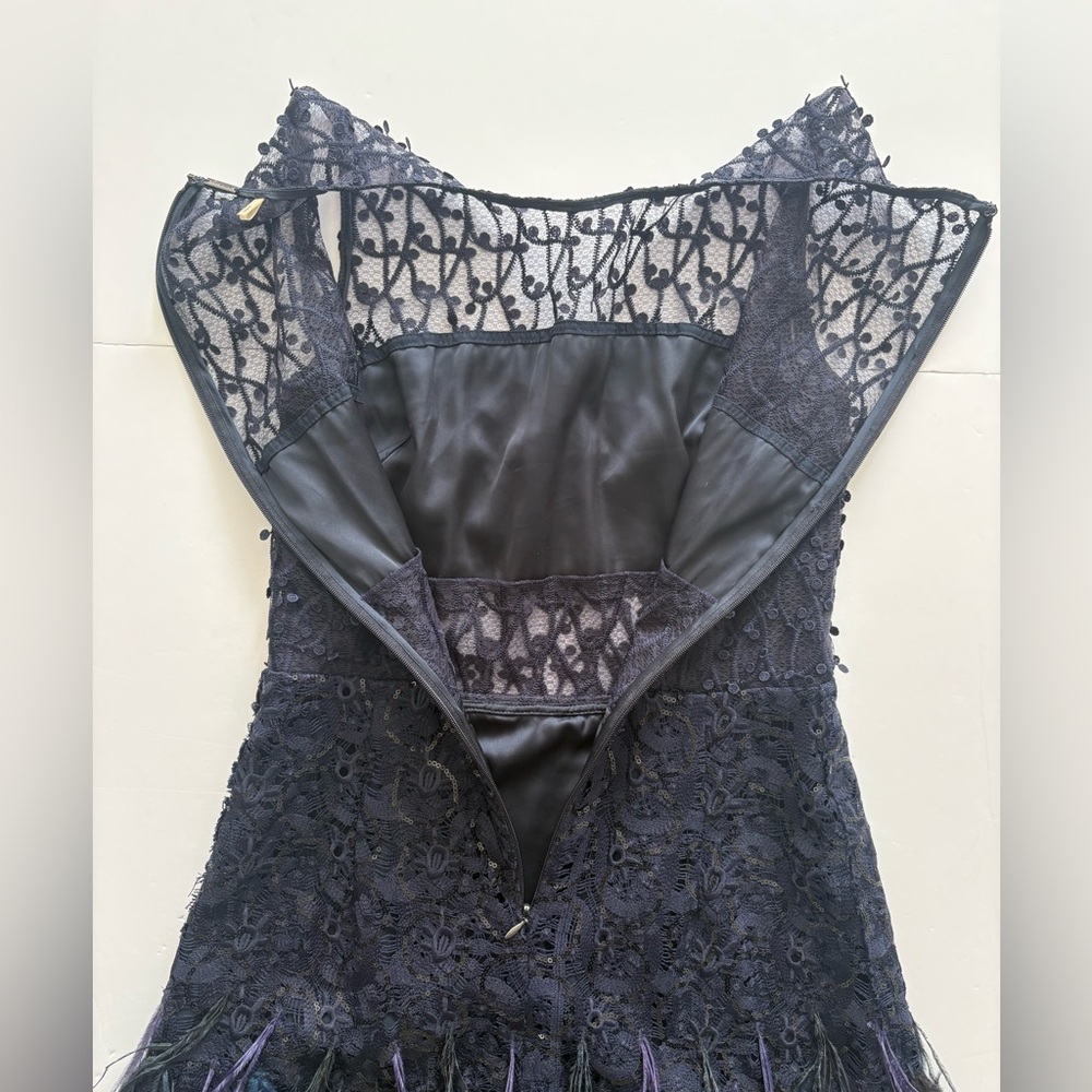 Elie Tahari Annabelle Feather-Trimmed Embellished Gauze Dress Navy Blue 0 - Picture 8 of 9